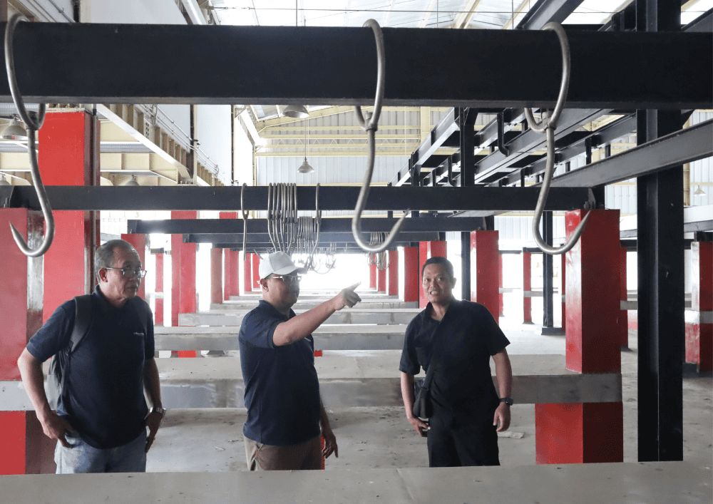 Jelang Operasional Penuh, Dirut RPH Surabaya Cek Fasilitas RPH Tambak Oso Wilangun